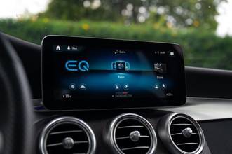Thumbnail von Mercedes-Benz GLC 300e 4MATIC AMG |Burmstr|HUD|360|Pano|El.AHK