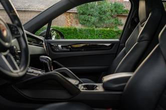 Thumbnail von Porsche Cayenne E-Hybrid 462PS |BOSE|AHK|Pano|Luft|SaG