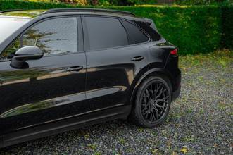 Thumbnail von Porsche Cayenne E-Hybrid 462PS |BOSE|AHK|Pano|Luft|SaG