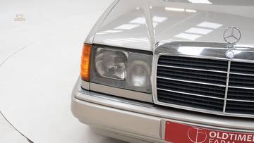 Thumbnail von Mercedes-Benz 300 E '92