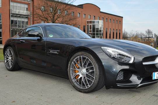 Mercedes-Benz AMG GT S AMG Speedshift 7G-DCT