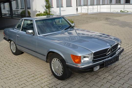 Mercedes Benz SL 380 / W107 -  NEW Condition