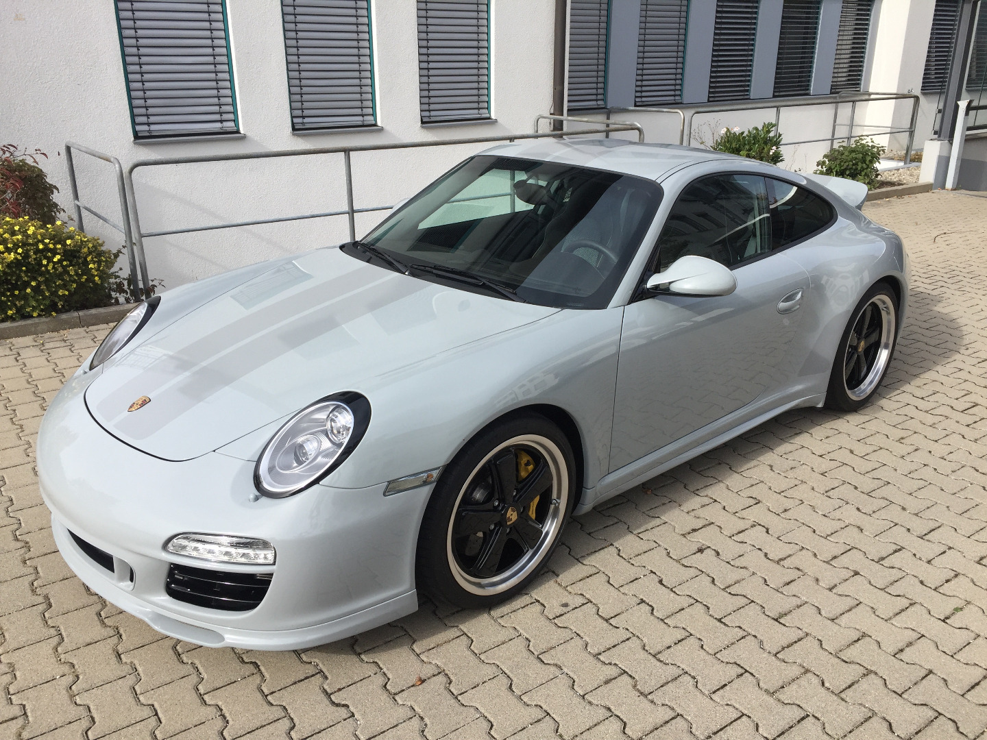 Thumbnail von Porsche  911  Sport Classic  -  one of 250