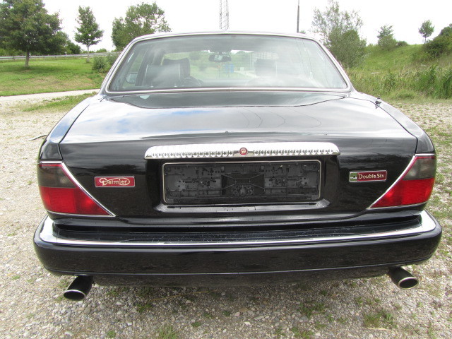 Thumbnail von Daimler Double SIX