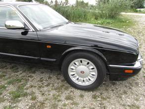 Thumbnail von Daimler Double SIX