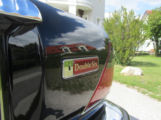 Thumbnail von Daimler Double SIX