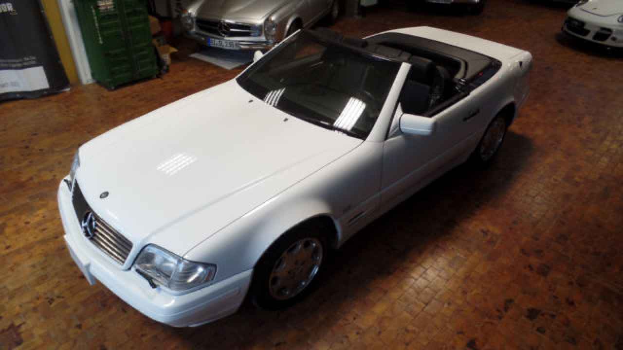 Mercedes-Benz SL 500 1.Hand volle Historie 7480Km Originallack