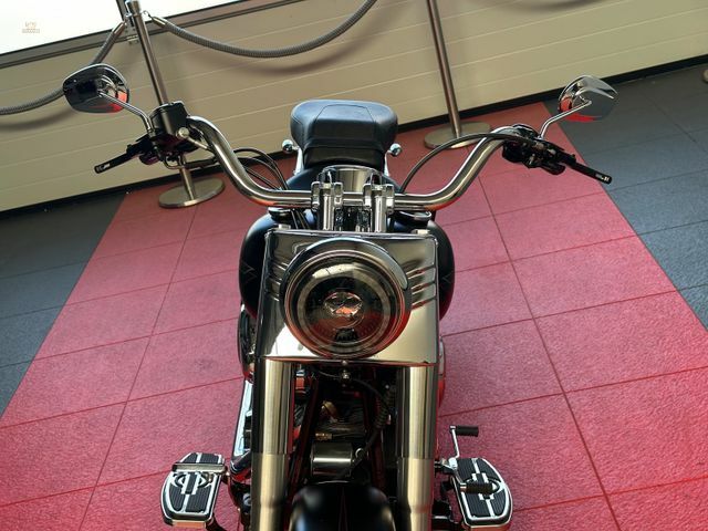 Thumbnail von Harley-Davidson Fat Boy FLSTF jak nowa kolekcjonerska 2. ręczna spersonalizowana