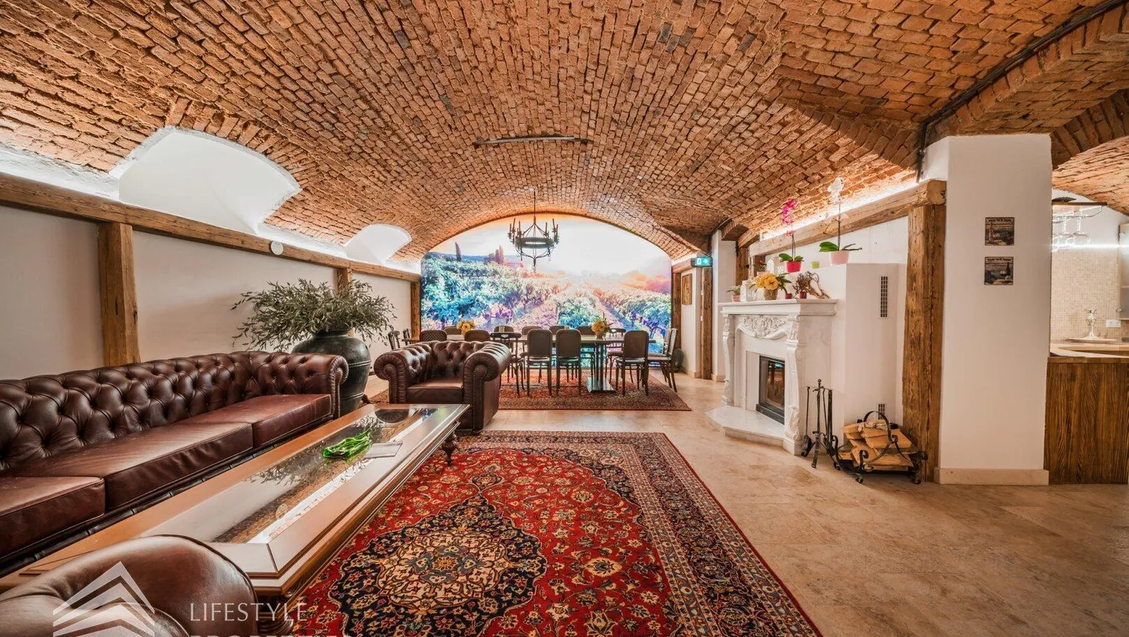Thumbnail von Einzigartiger vollausgestatteter Weinkeller in einem generalsanierten Jahrhundertwendehaus