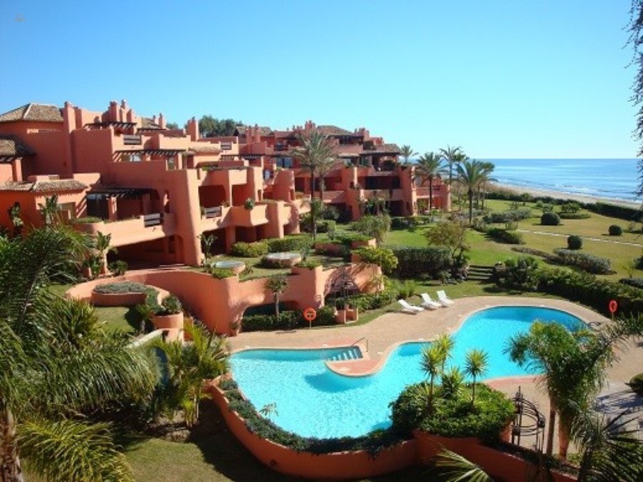 Thumbnail von Luxus-Wohnung in Los Monteros R2152969