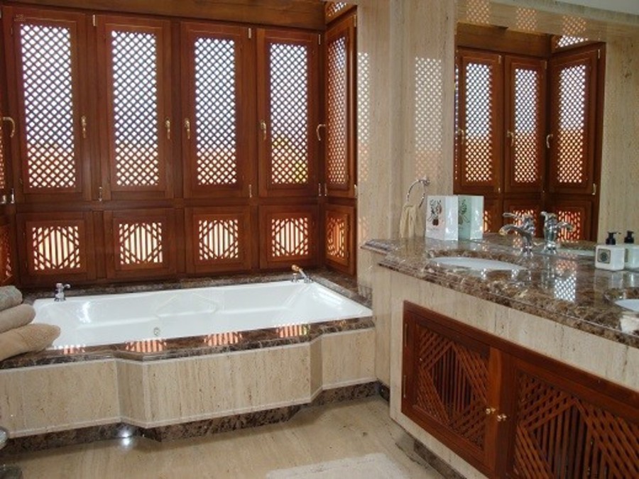 Thumbnail von Luxus-Wohnung in Los Monteros R2152969