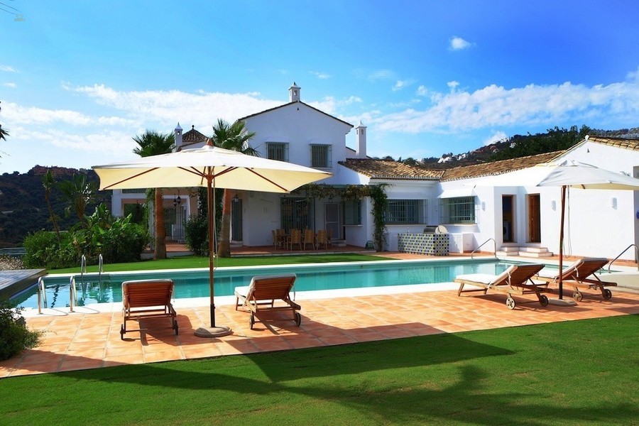 Thumbnail von Luxus-Villa in Elviria R2042027