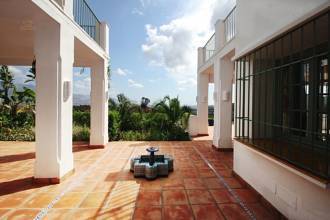 Thumbnail von Luxus-Villa in Elviria R2042027