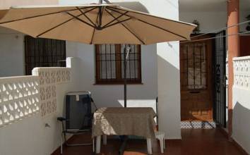 Thumbnail von ***Hübsches Reihenhaus über 2 Ebenen mit 2 Schlafzimmern in attraktiver Lage in Torrevieja***