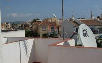 Thumbnail von ***Hübsches Reihenhaus über 2 Ebenen mit 2 Schlafzimmern in attraktiver Lage in Torrevieja***