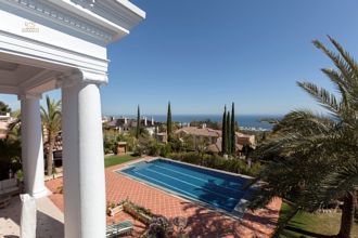 Thumbnail von Luxus-Villa in Sierra Blanca R2698313