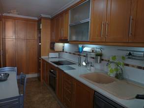 Thumbnail von ***Attraktive Komfortwohnung im Herzen der Stadt mit 3 Schlafzimmern  und 2 Bädern***