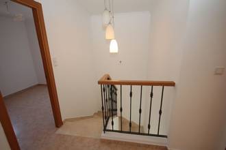 Thumbnail von ***Stadthaus in ausgezeichneter Lage, 3 Schlafzimmer, 2 Badezimmer, große Küche, Innenhof, Parkplatz etc.***