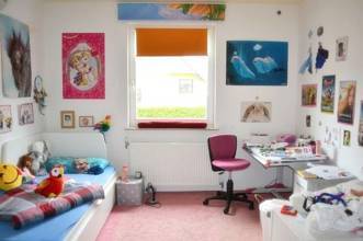 Thumbnail von Familiendomizil mit Nebengelass und tollem Garten