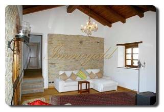 Thumbnail von Immogold Süd-Piemont Landhaus mit Pool und Gästebereich