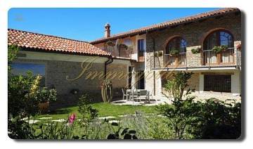 Thumbnail von Immogold Süd-Piemont Landhaus mit Pool und Gästebereich