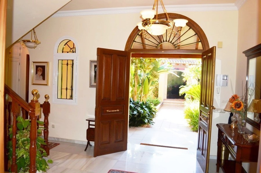 Thumbnail von Luxus-Villa in Marbella R2764559