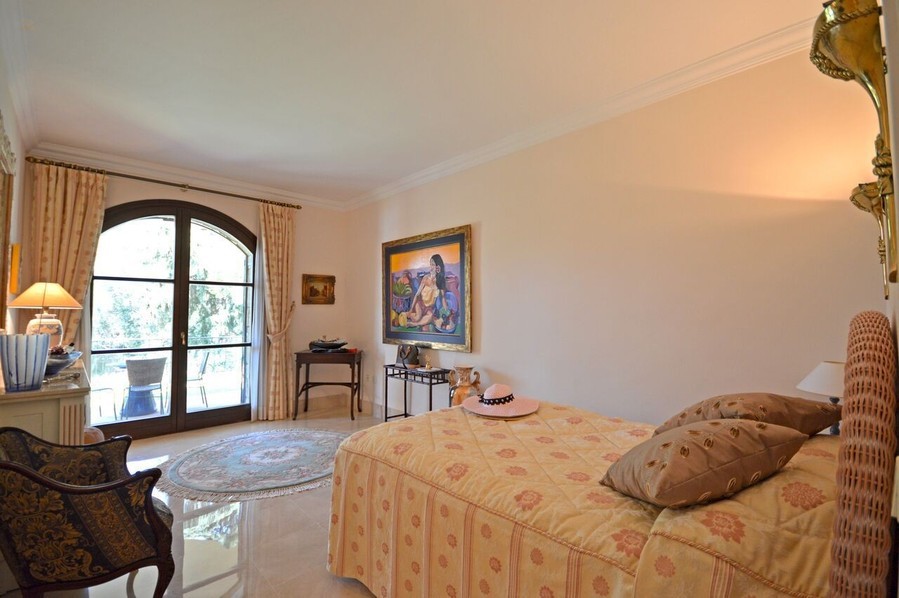 Thumbnail von Luxus-Villa in Marbella R2528012