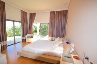 Thumbnail von Luxus-Villa in Los Arqueros R2760125