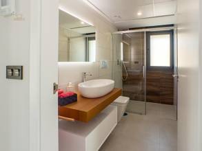 Thumbnail von ***Moderne Neubauvilla mit Meerblick in Finestrat-Benidorm***