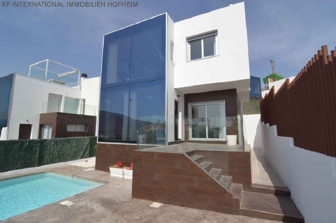 ***Villa in FINESTRAT***