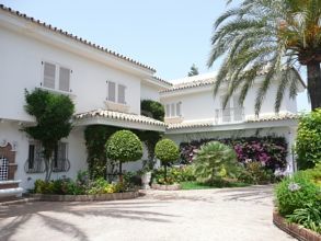 Thumbnail von Luxus-Villa in El Paraiso JRP138S