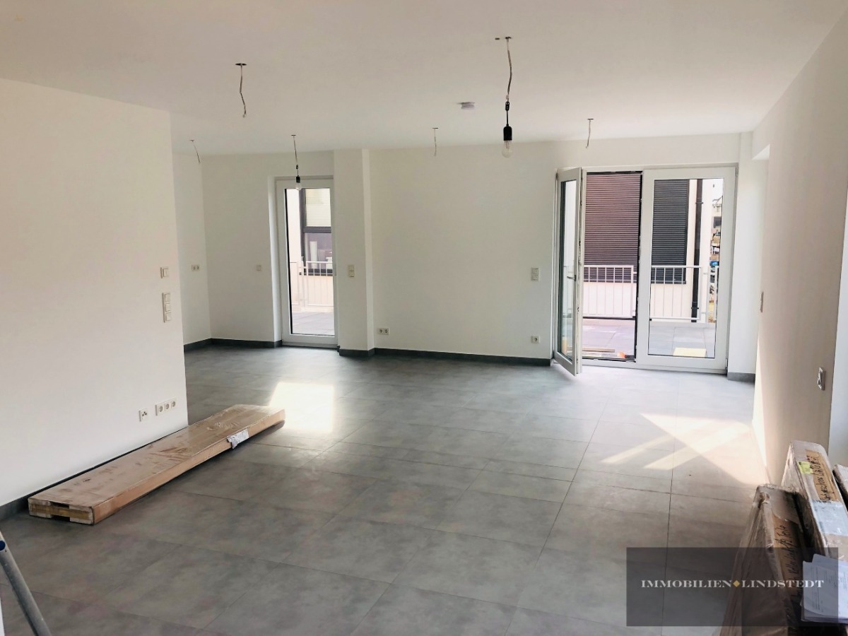 Thumbnail von immobilien-lindstedt.de / NEW CONSTRUCTION! MOVE INTO THIS ATTRACTIVE SEMI-DETACHED HOUSE NOW!