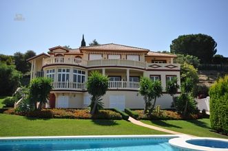 Thumbnail von Luxus-Villa in El Paraiso JRP252S