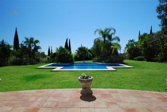Thumbnail von Luxus-Villa in Benahavis ALC2744