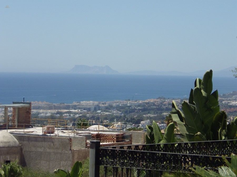 Thumbnail von Luxus-Villa in Sierra Blanca R2737871