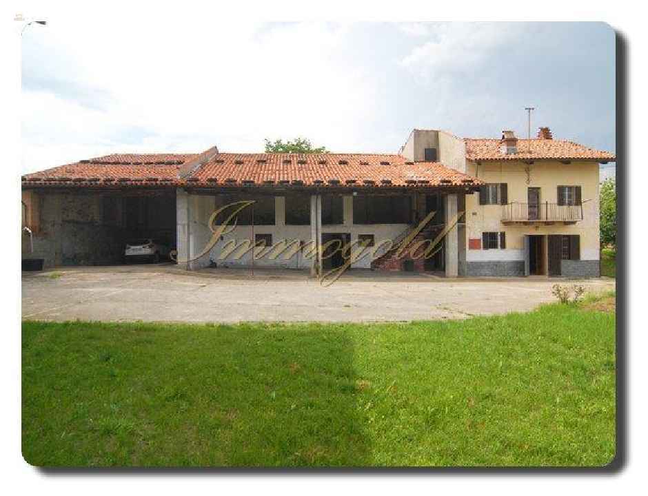 Immogold Landhaus in Panorama- und sonniger Lage