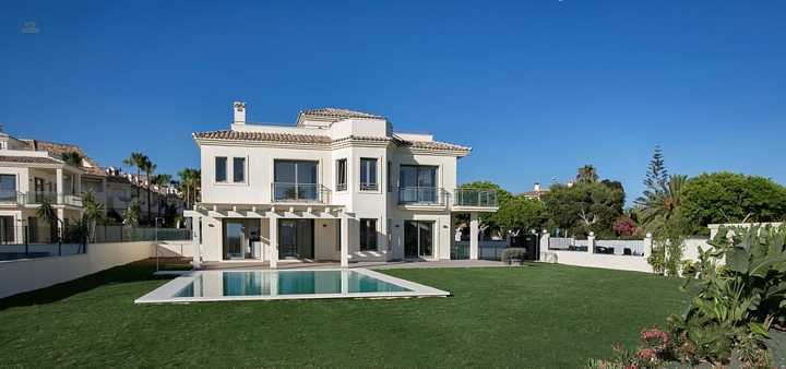 Luxus-Haus in El Rosario R2734505 