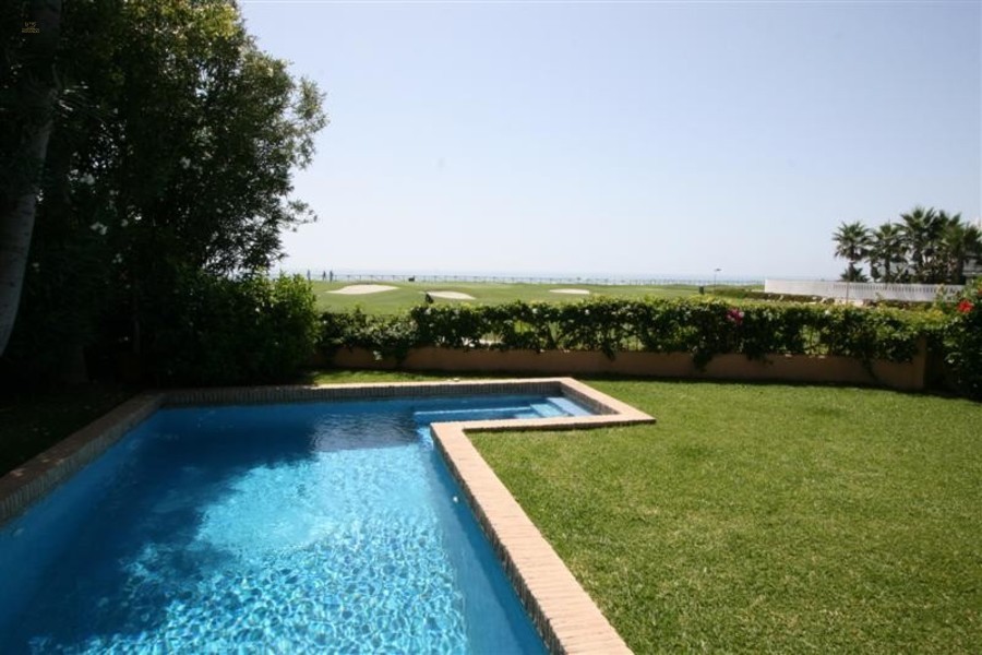 Thumbnail von Luxus-Villa in Guadalmina Baja R136317