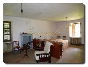 Thumbnail von Immogold L-förmiges piemontesisches Bauernhaus