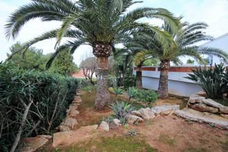 Thumbnail von ***Sehr schöne Villa mit Privat-Pool, komplett in 2012 renoviert***