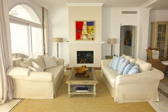 Thumbnail von ***EBENERDIGE MODERNE VILLA IN DER SIERRA BLANCA AUF DER GOLDENEN MEILE VON MARBELLA***