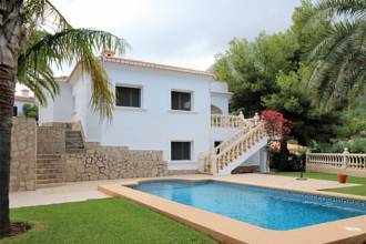 Thumbnail von ***Fantastische Villa mit Pool und Gästeappartement***