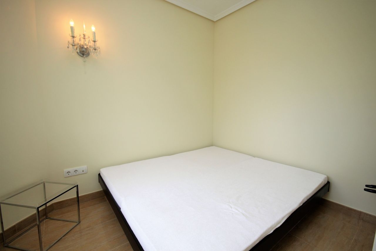 Thumbnail von ***Fantastische Villa mit Pool und Gästeappartement***