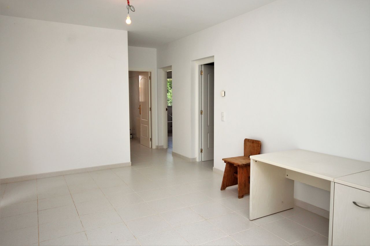 Thumbnail von ***Fantastische Villa mit Pool und Gästeappartement***