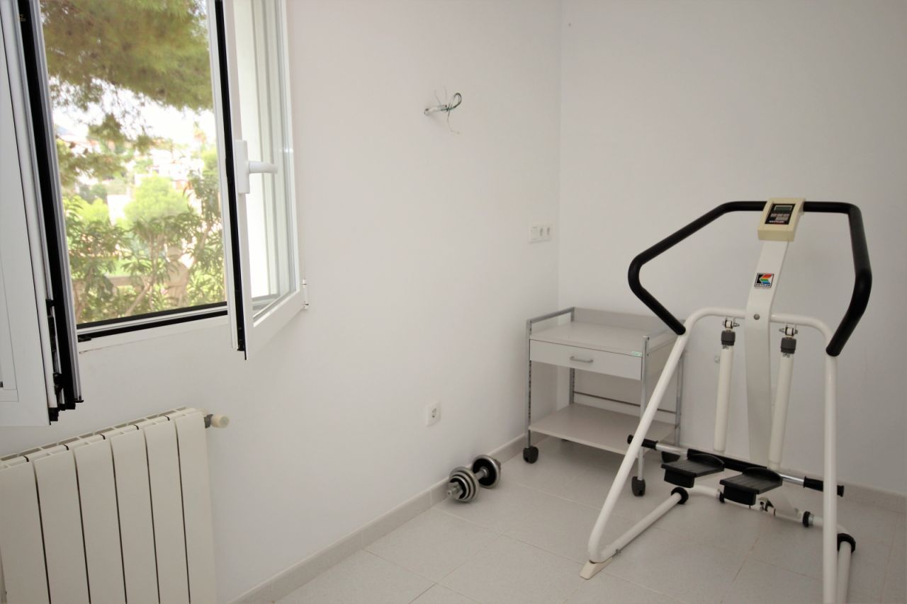 Thumbnail von ***Fantastische Villa mit Pool und Gästeappartement***