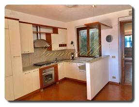 Thumbnail von Immogold schönes Reiheneckhaus in sonniger Lage mit Traumblick auf den Luganer See.