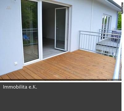 Bezugsfreie helle Etagenwohnung mit 2 Balkonen am Finowkanal