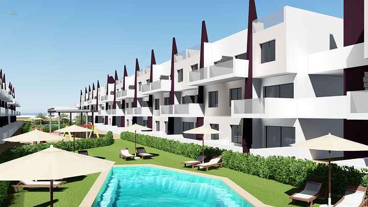 ***Moderne Appartements mit 3 Schlafzimmern und Gemeinschaftspool nur 200 m vom Strand***