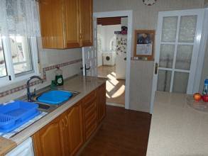 Thumbnail von ***Einfamilienhaus im Villenstyle mit 4 Schlafzimmern, Garage und privatem Pool***