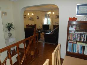 Thumbnail von ***Einfamilienhaus im Villenstyle mit 4 Schlafzimmern, Garage und privatem Pool***